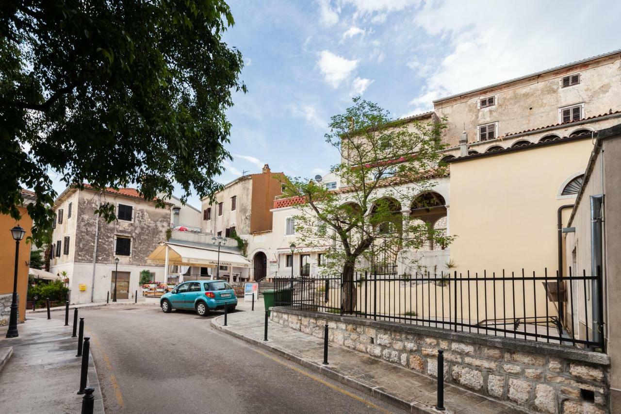 Guesthouse Galeb Vrsar Buitenkant foto